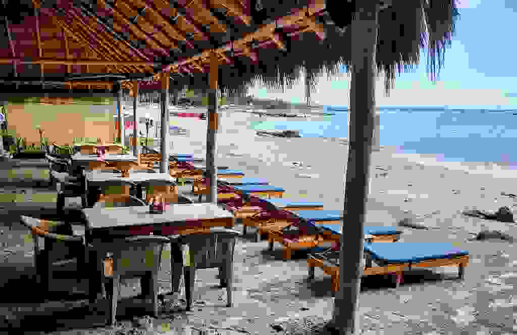La Saranderia Beach Club