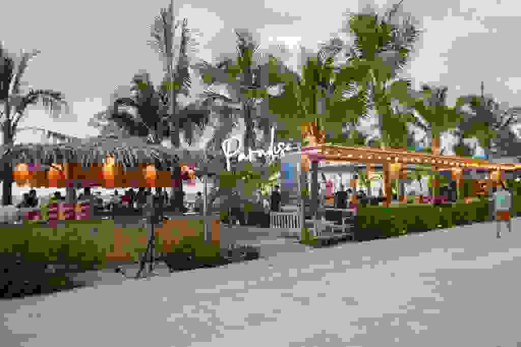 Paradise Beach Bar & Cinema Danang Beach Club