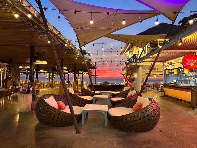 View Mare Beach Front Bar & Restaurant Pattaya Logo